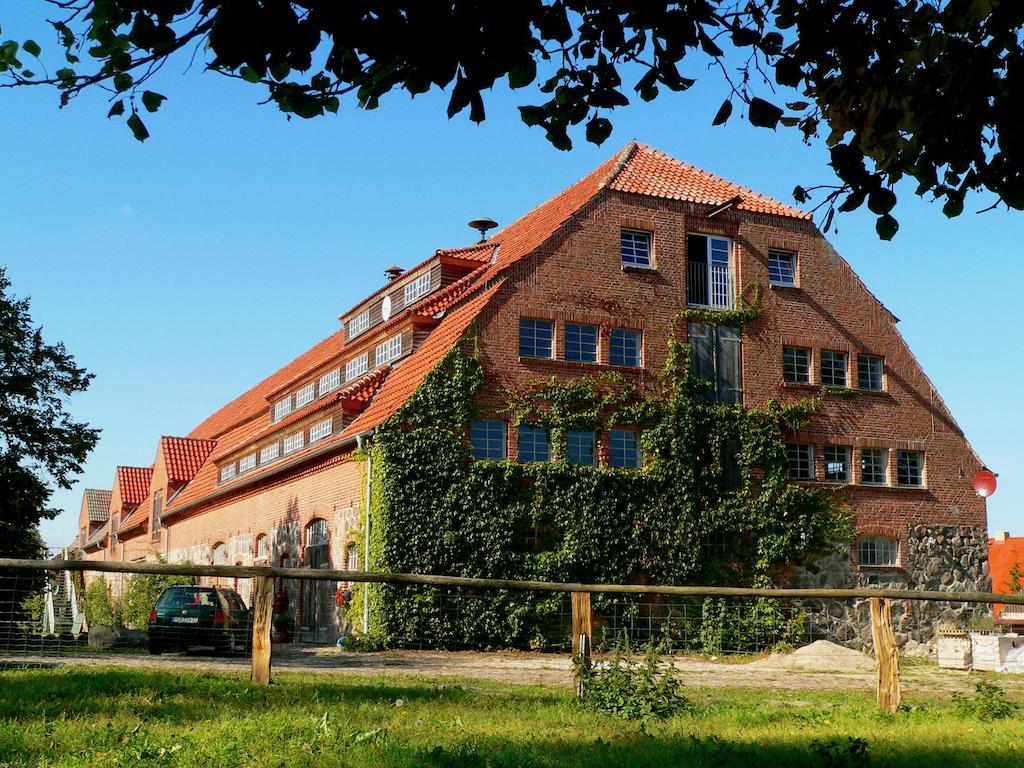 Gutshof Woldzegarten Hotel Eksteriør billede