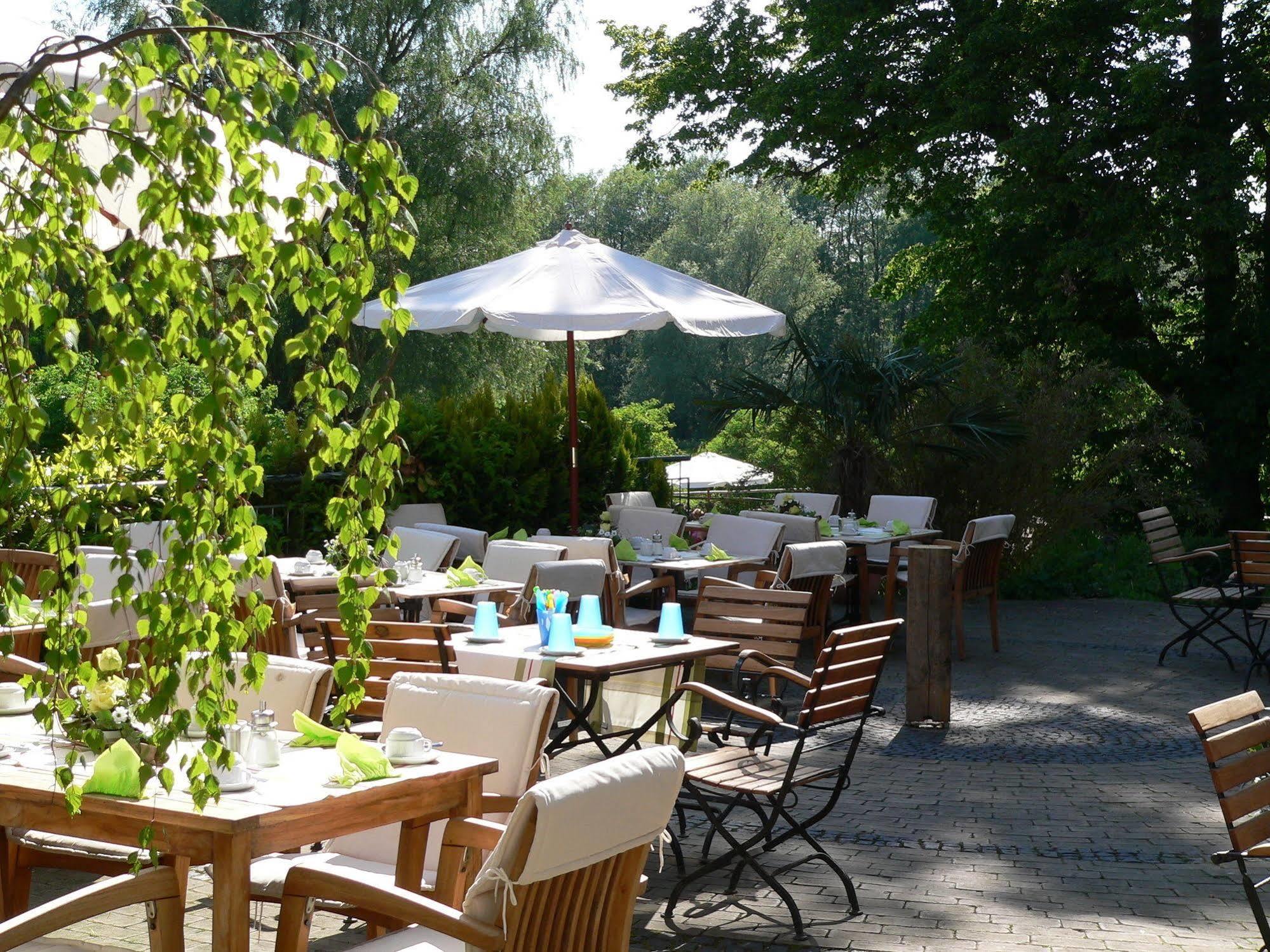Gutshof Woldzegarten Hotel Eksteriør billede